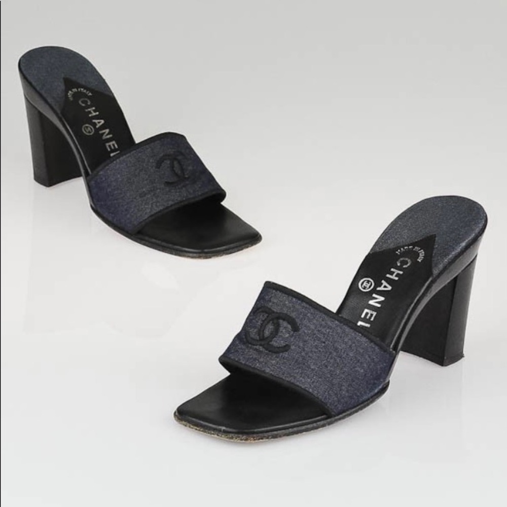 Chanel CC logo denim slide mules